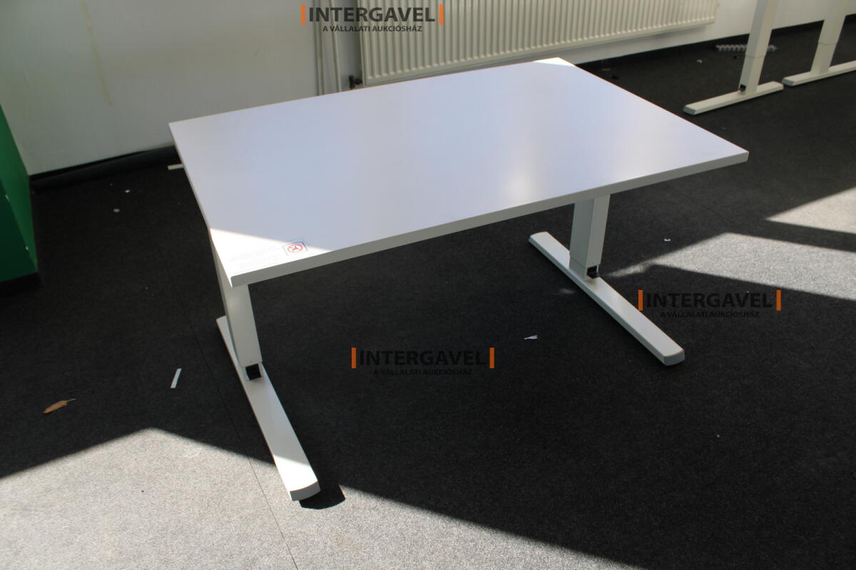 Íróasztal (mechanikusan emelhető-1200 mm)