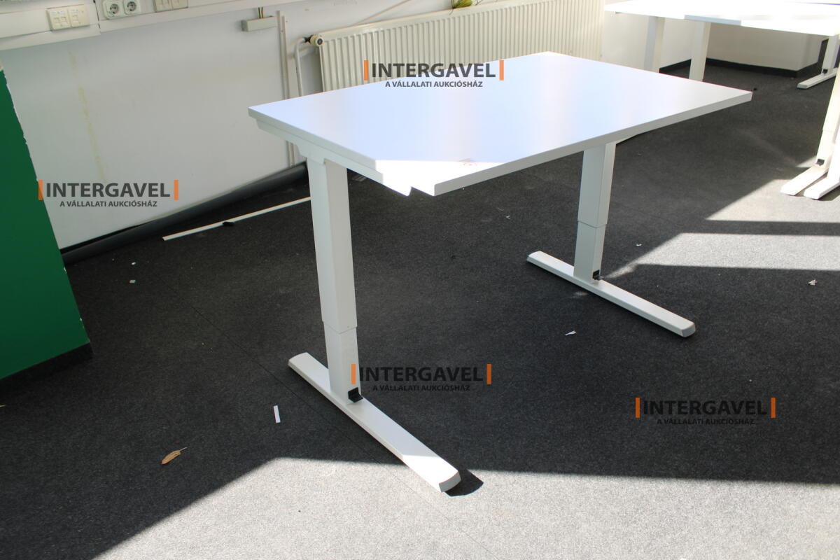 Íróasztal (mechanikusan emelhető-1200 mm) 4