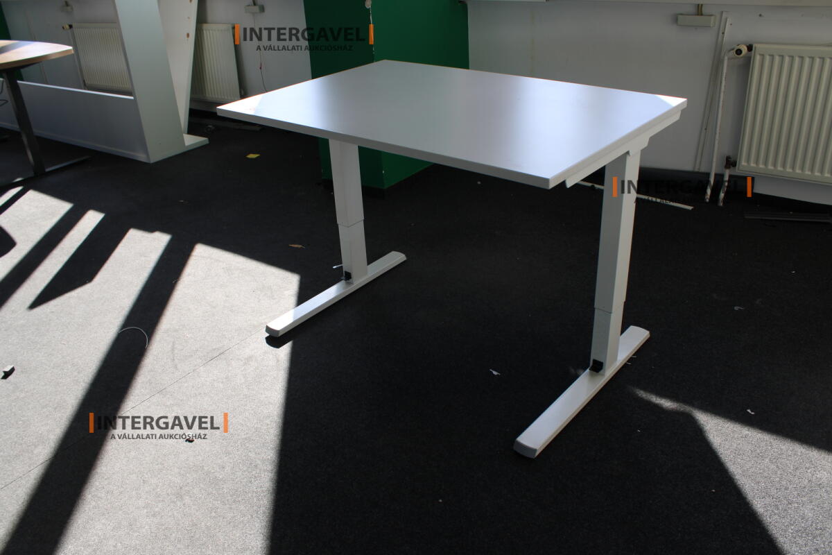 Íróasztal (mechanikusan emelhető-1200 mm) 3