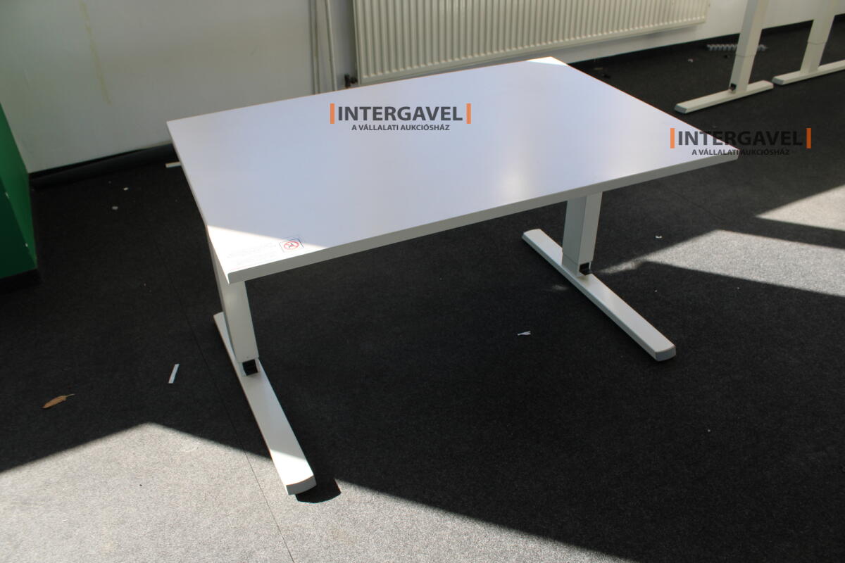 Íróasztal (mechanikusan emelhető-1200 mm)