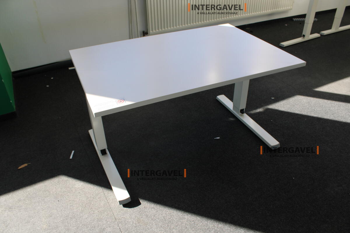 Íróasztal (mechanikusan emelhető-1200 mm)
