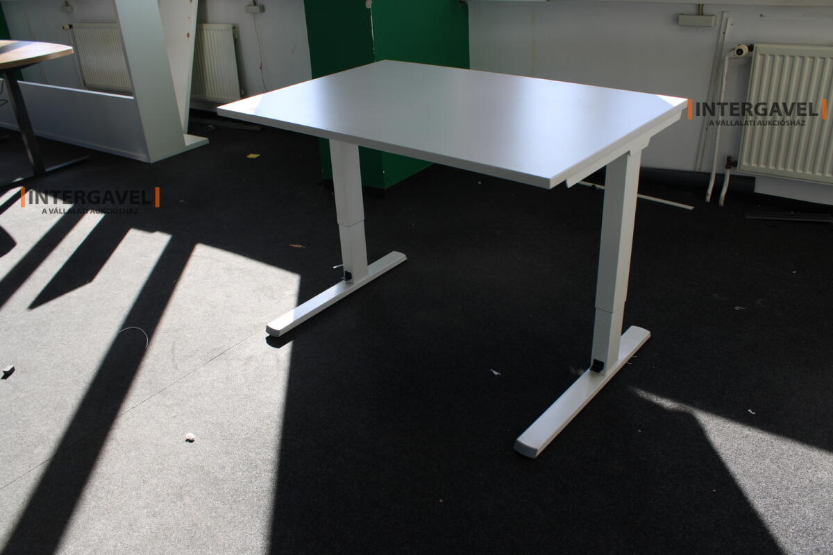 Íróasztal (mechanikusan emelhető-1200 mm) 3