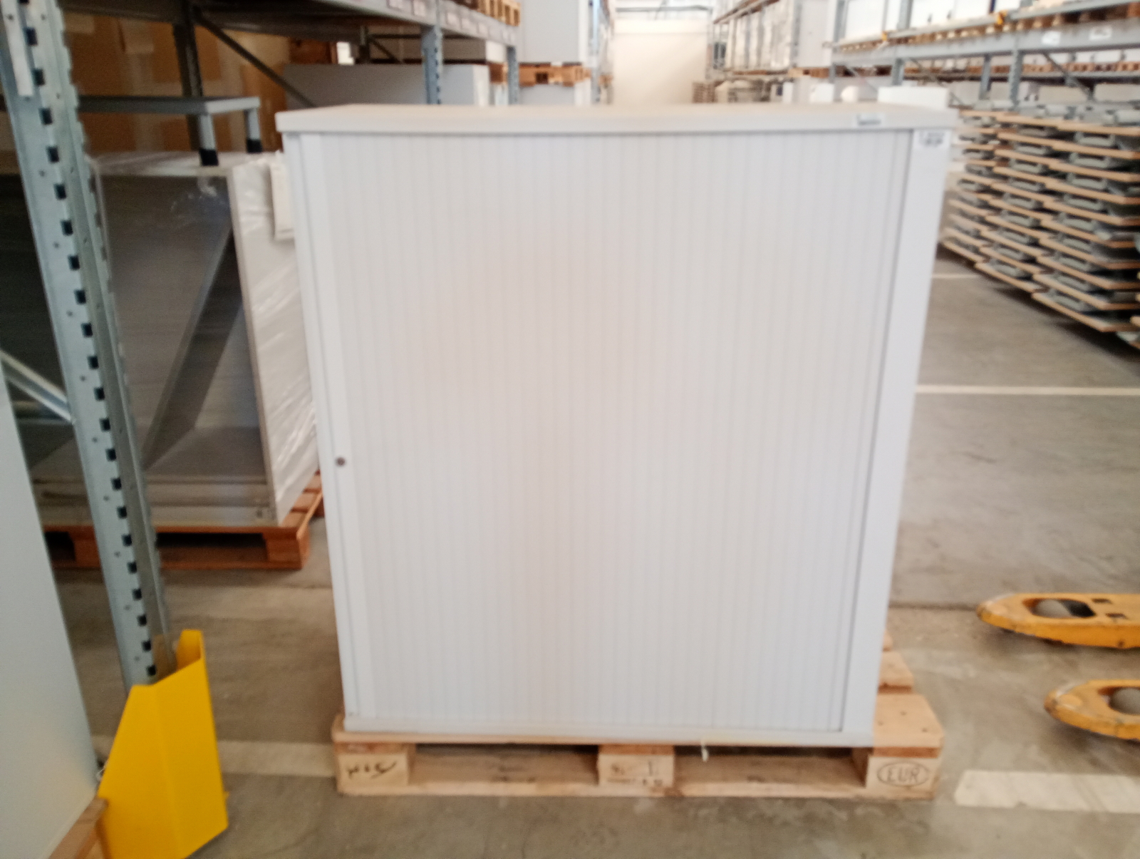 Redőnyös szekrény (1000 mm széles)