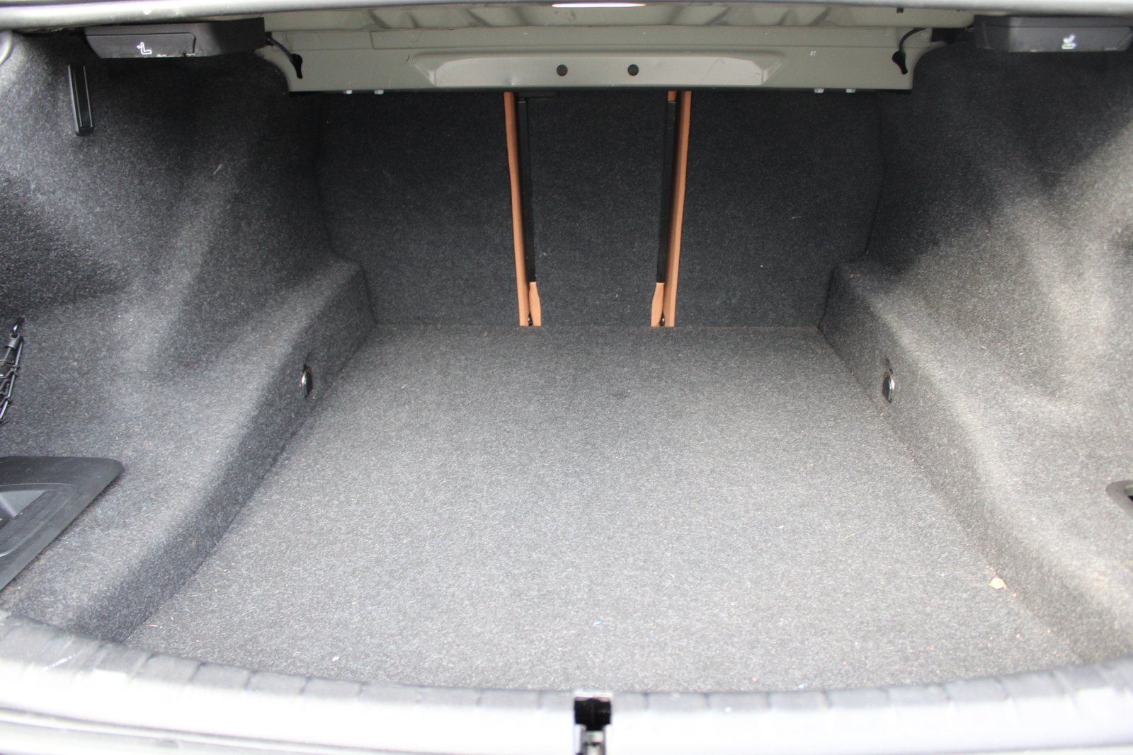 BMW 520d XDRIVE személygépjármű 12