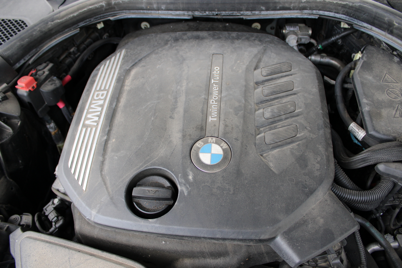 BMW 520d XDRIVE személygépjármű 17