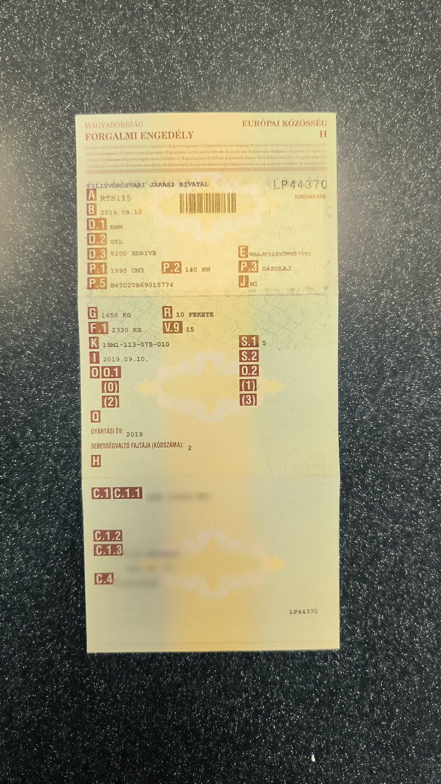 BMW 520d XDRIVE személygépjármű 36