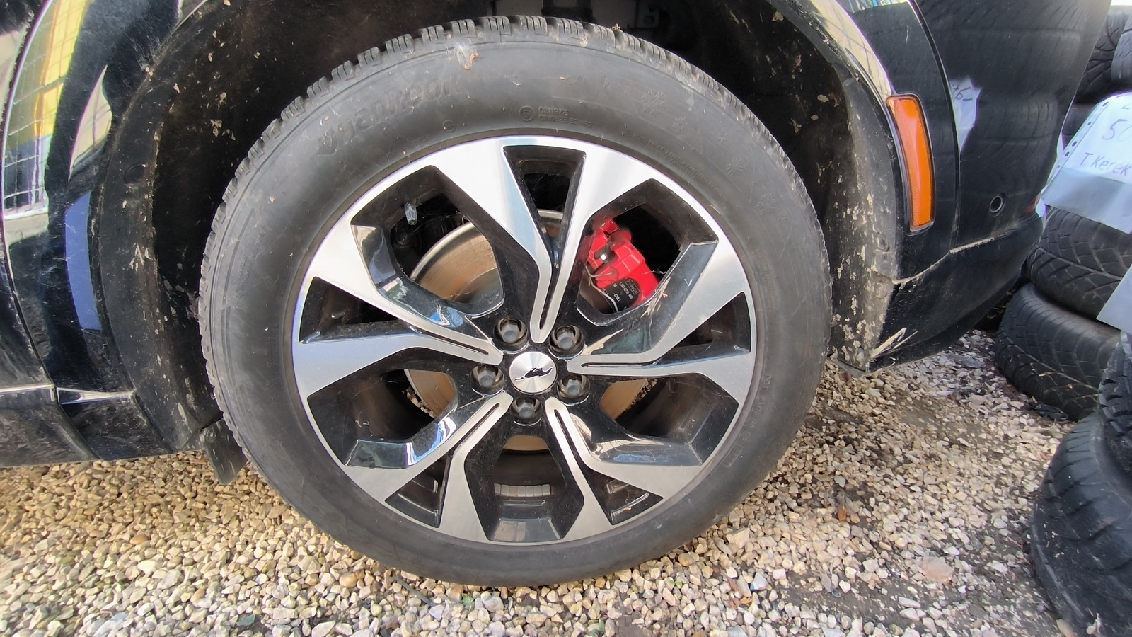 Ford Mustang MACH-E személygépjármű 29