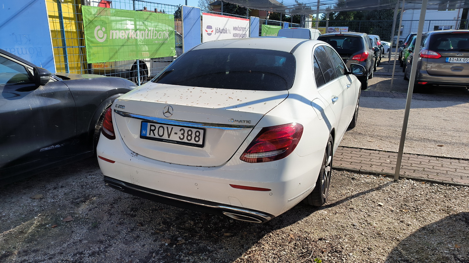 Mercedes-Benz E200 4Matic személygépjármű 4