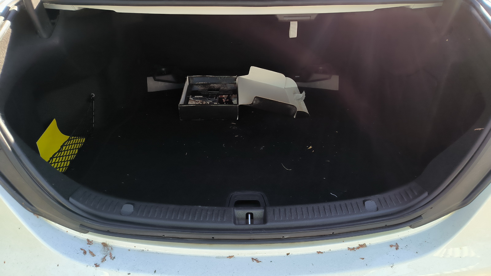 Mercedes-Benz E200 4Matic személygépjármű 23