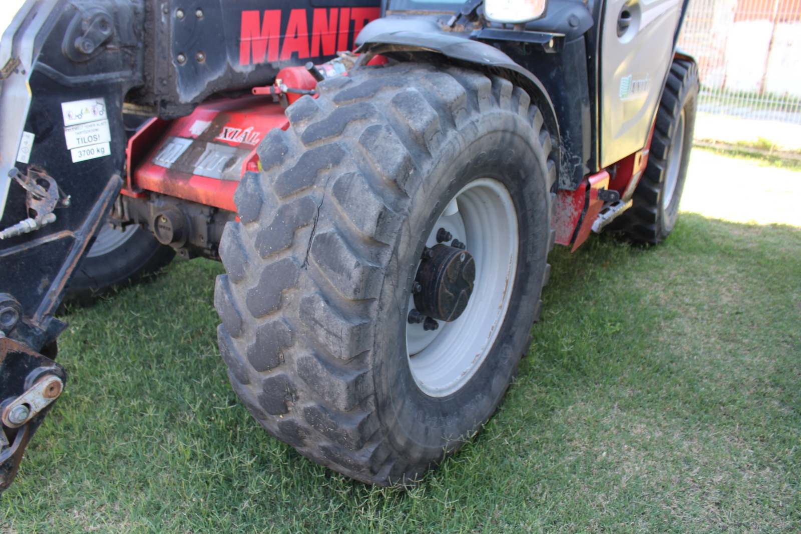 Kitológémes rakodógép - Manitou 15