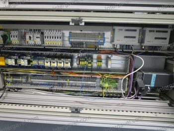 Bontott szerelő munkahely SR8 plus robottal 8