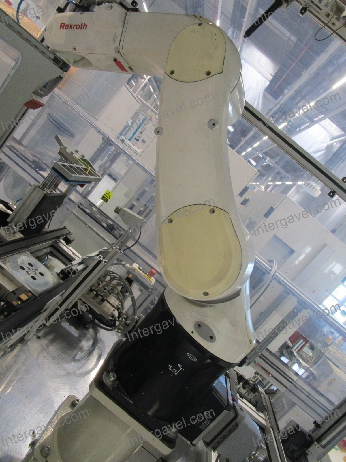 Cimkéző munkahely Rexroth robottal 9