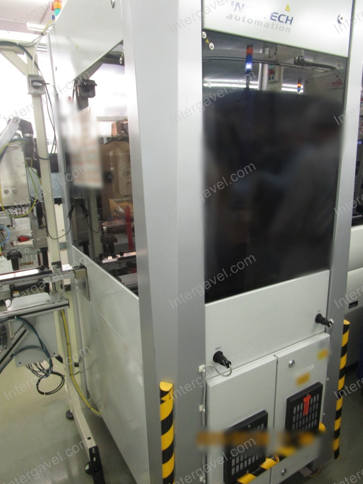 Ragasztó munkahely 3