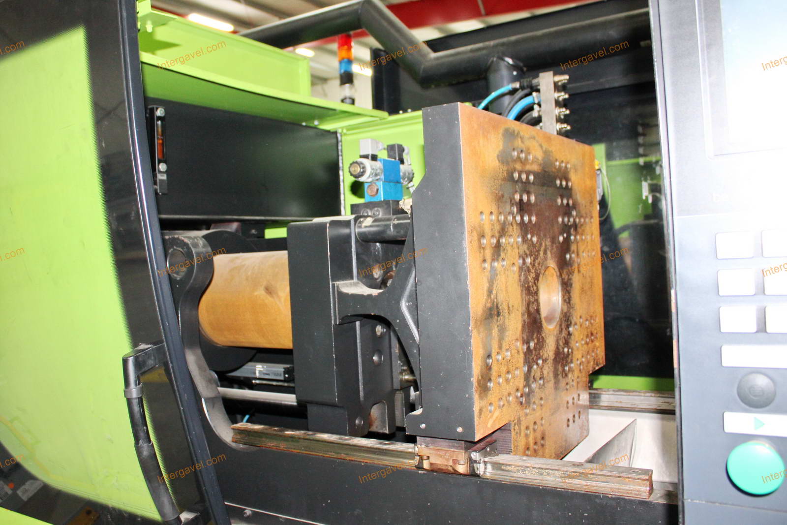 Fröccsöntő gép - Engel, VICTORY 330/60 Tech 4