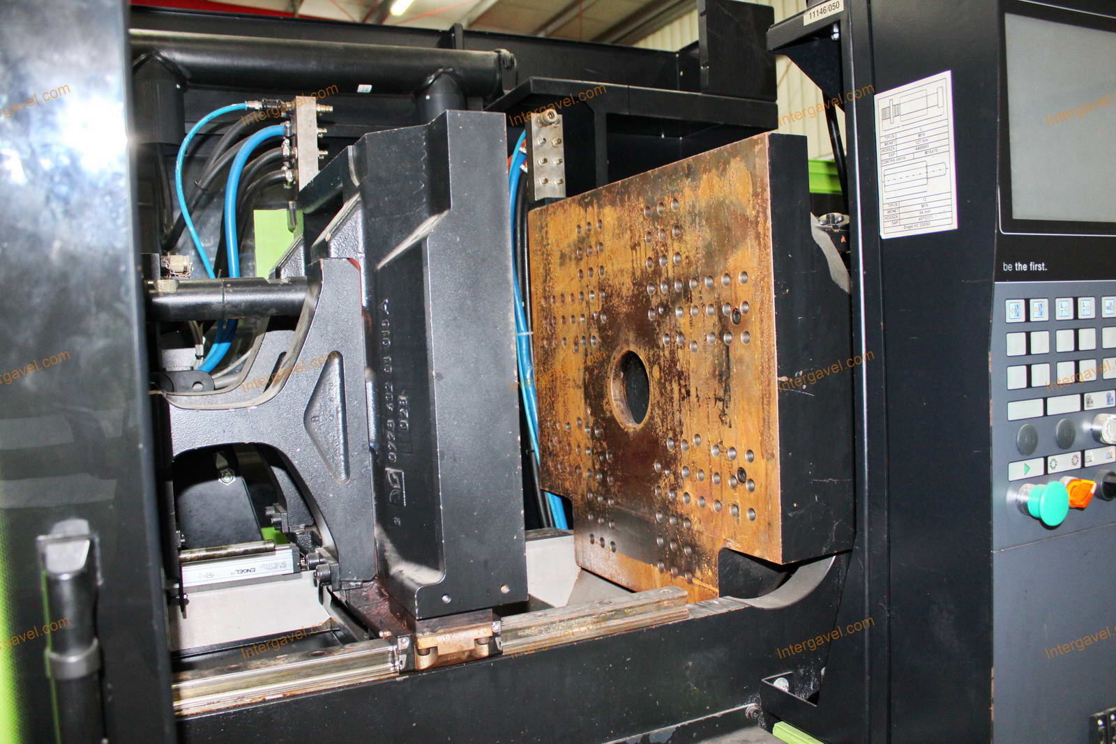 Fröccsöntő gép - Engel, VICTORY 330/60 Tech 5