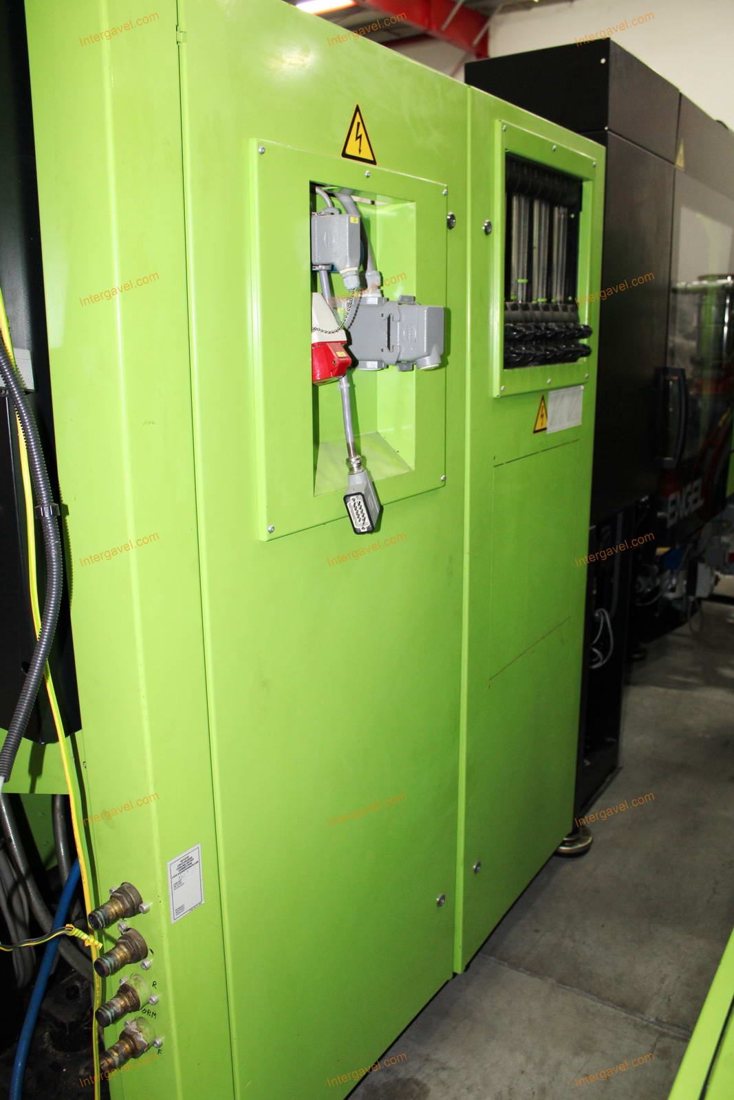 Fröccsöntő gép - Engel, VICTORY 330/60 Tech 16