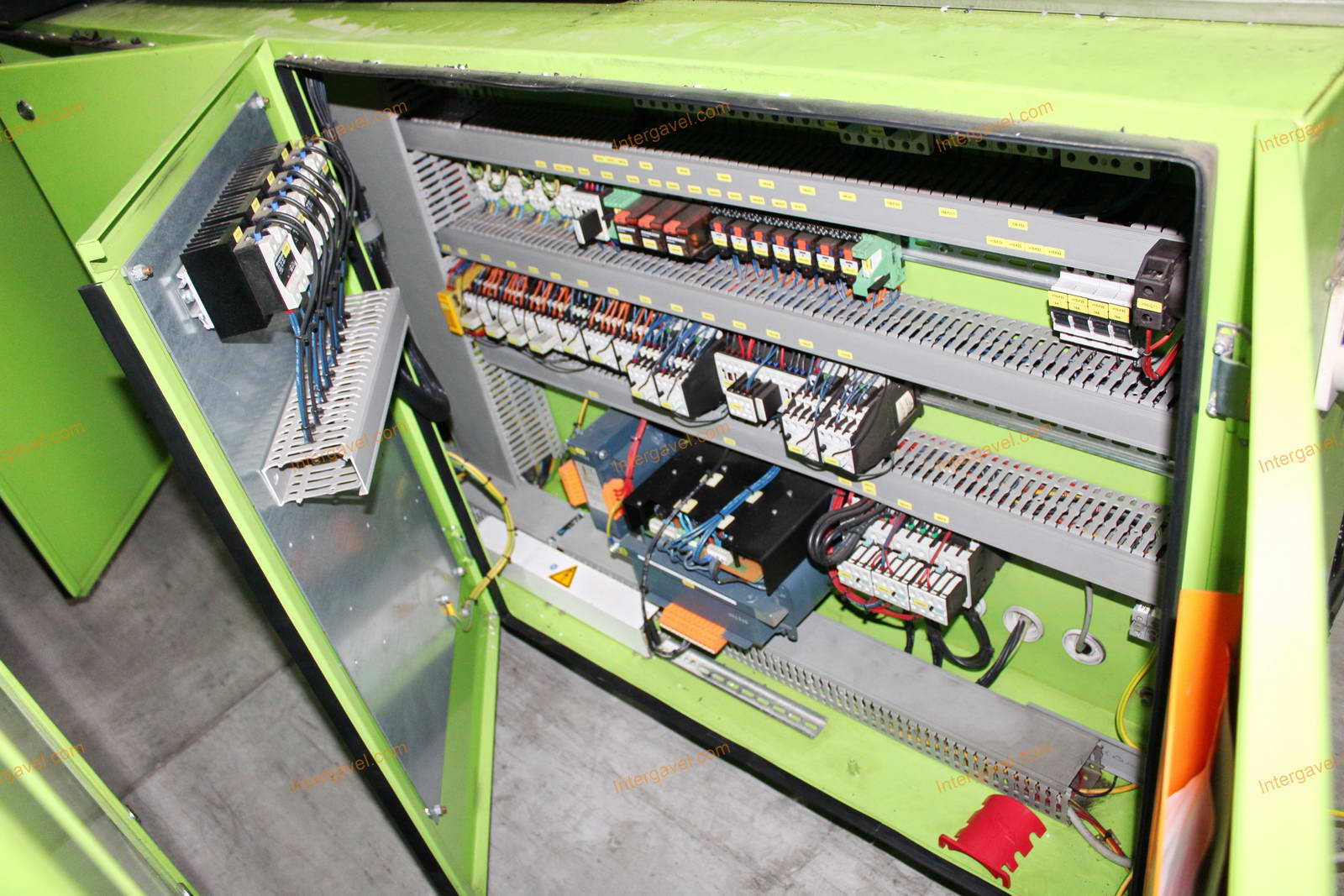 Fröccsöntő gép - Engel, VICTORY 330/60 Tech 10