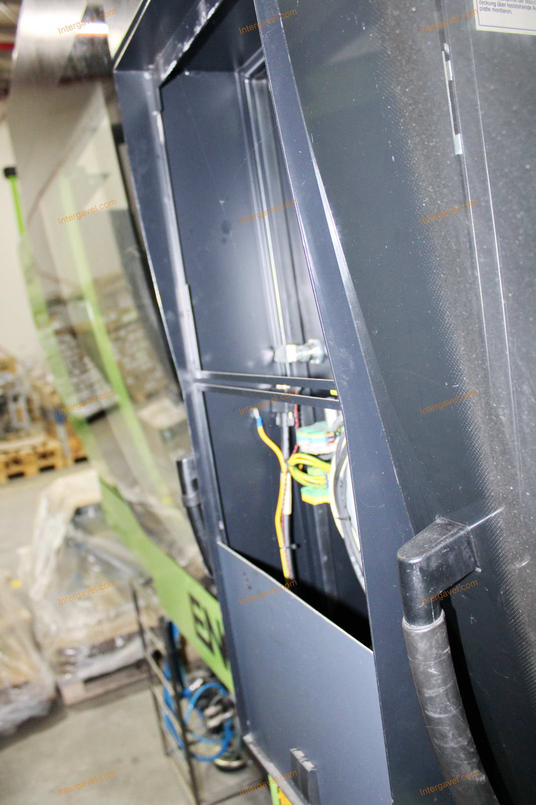 Fröccsöntő gép - Engel, VICTORY 330/60 Tech 4