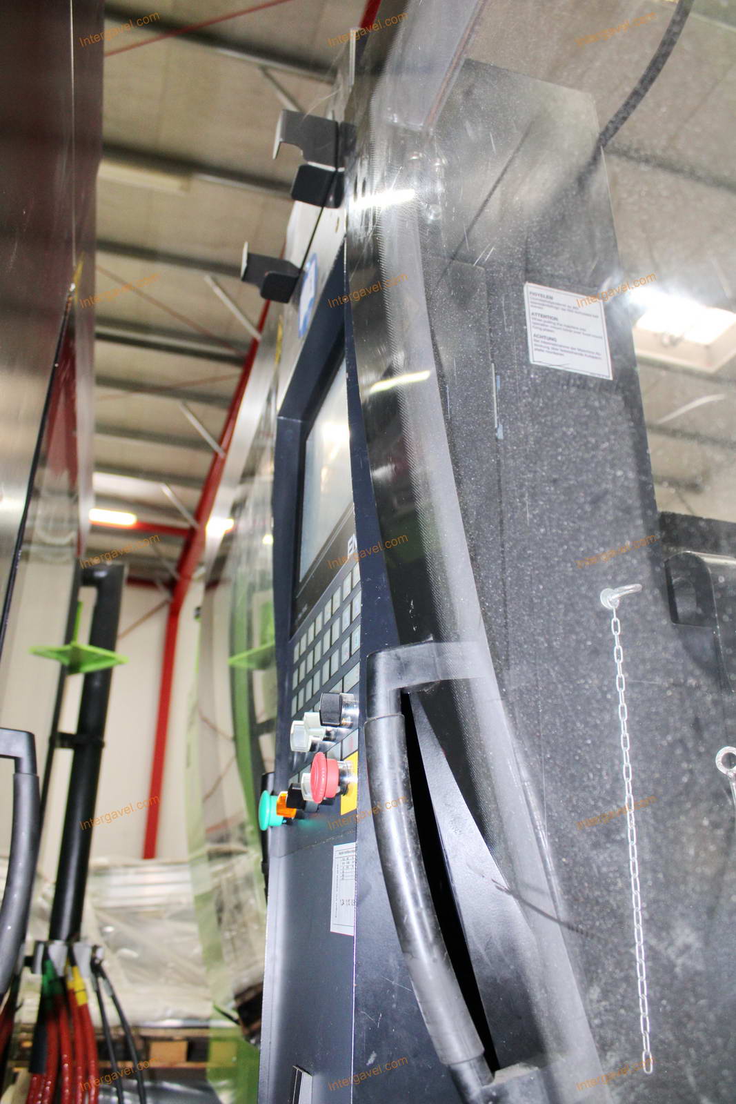 Fröccsöntő gép - Engel, VICTORY 330/60 Tech 4