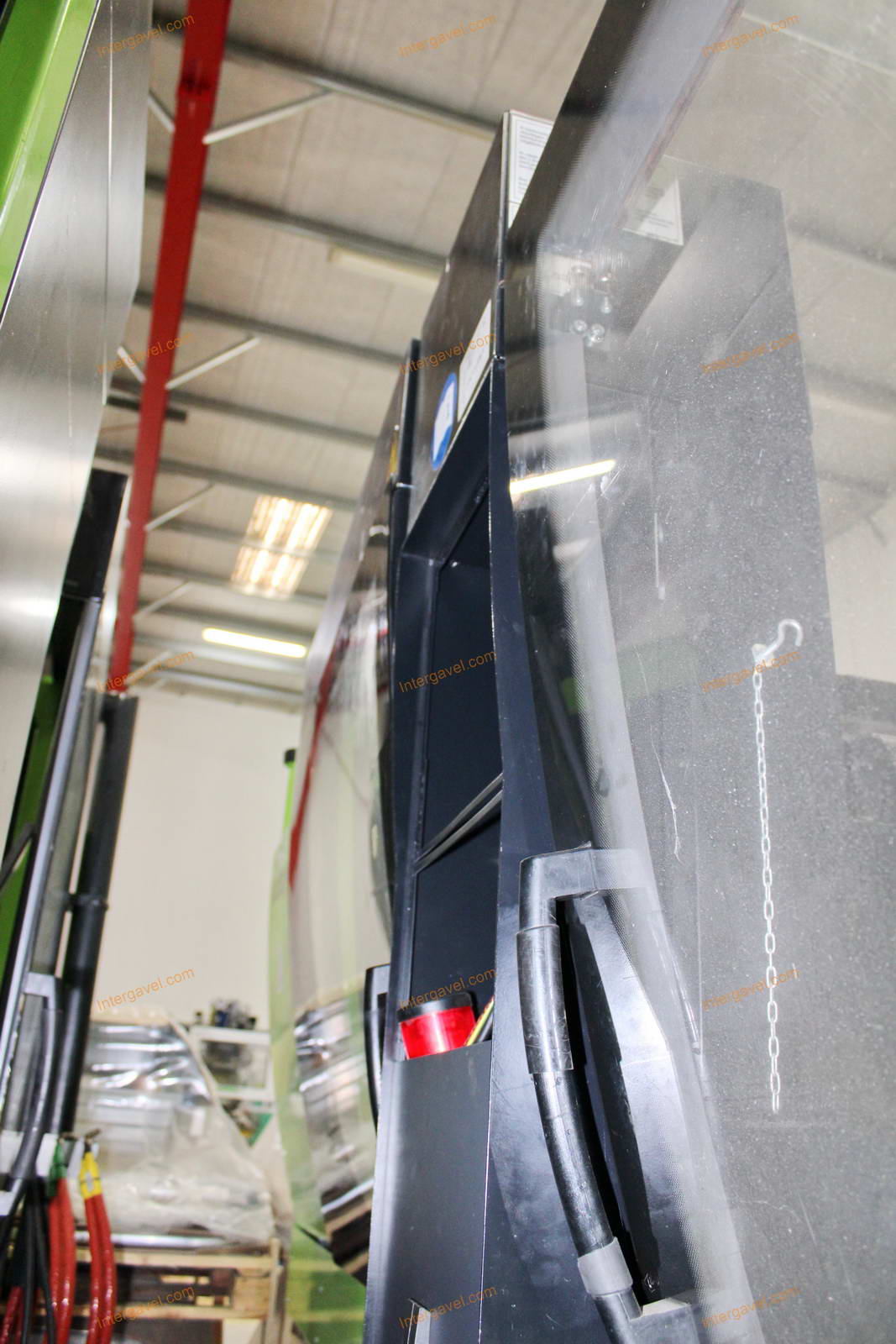 Fröccsöntő gép - Engel, VICTORY 330/60 Tech 4