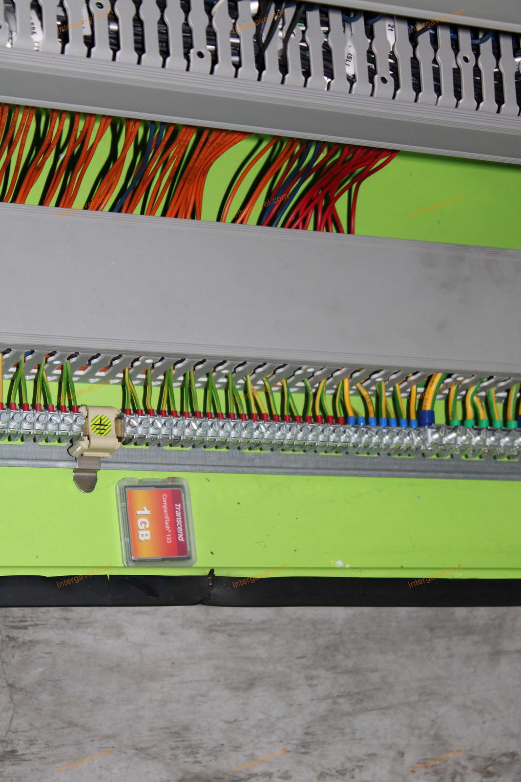 Fröccsöntő gép - Engel, VICTORY 330/60 Tech 8