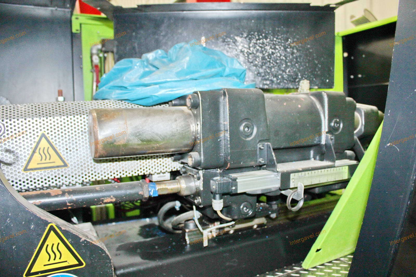 Fröccsöntő gép - Engel, VICTORY 330/60 Tech 6