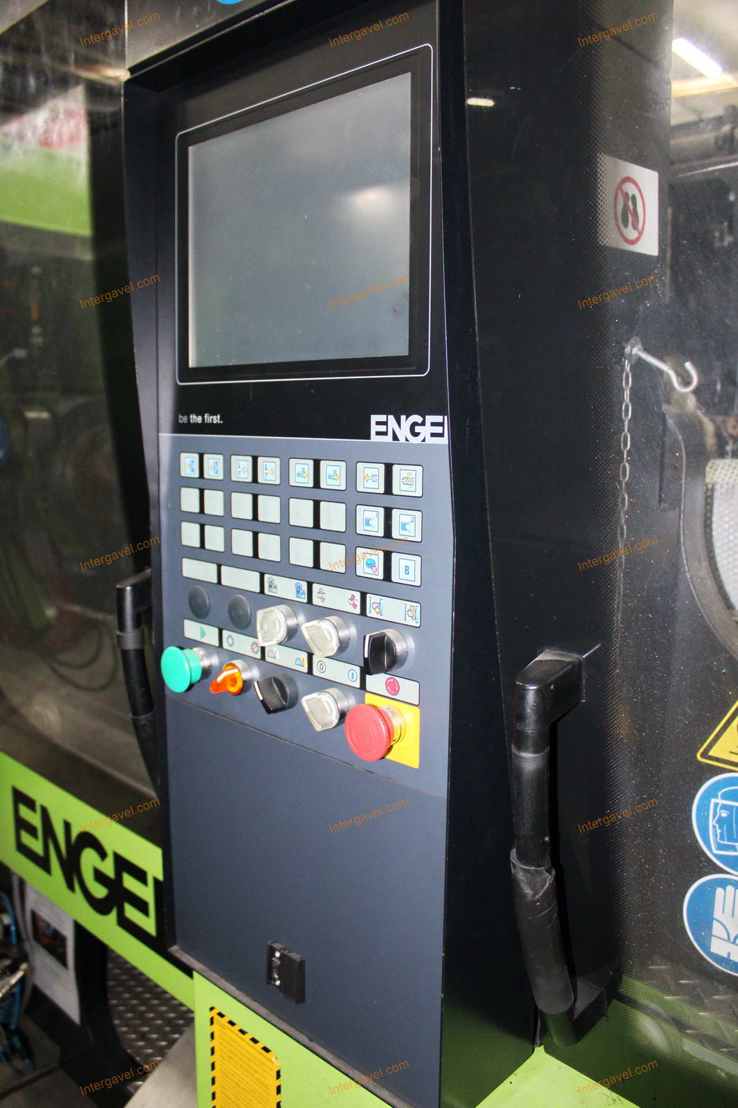 Fröccsöntő gép - Engel, VICTORY 330/60 Tech 2