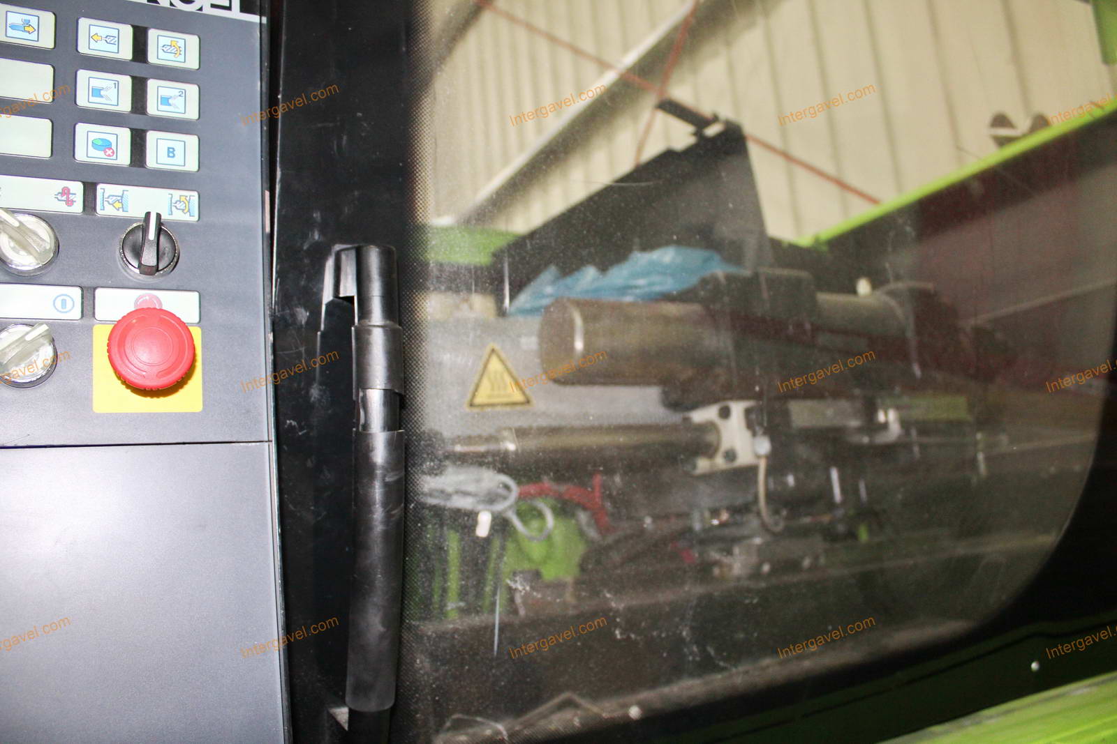 Fröccsöntő gép - Engel, VICTORY 330/60 Tech 5