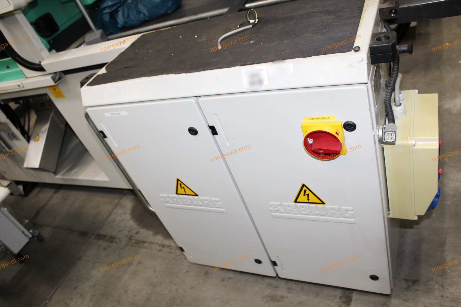 Fröccsöntő gép - Arburg, 320 C 400-170 9