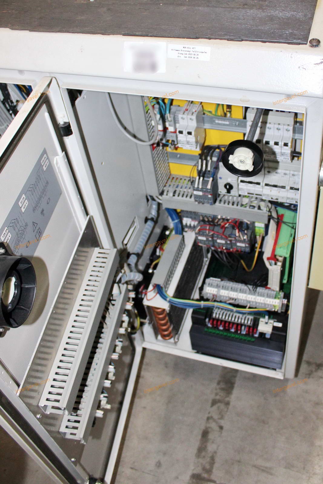 Fröccsöntő gép - Arburg, 320 C 400-170 12