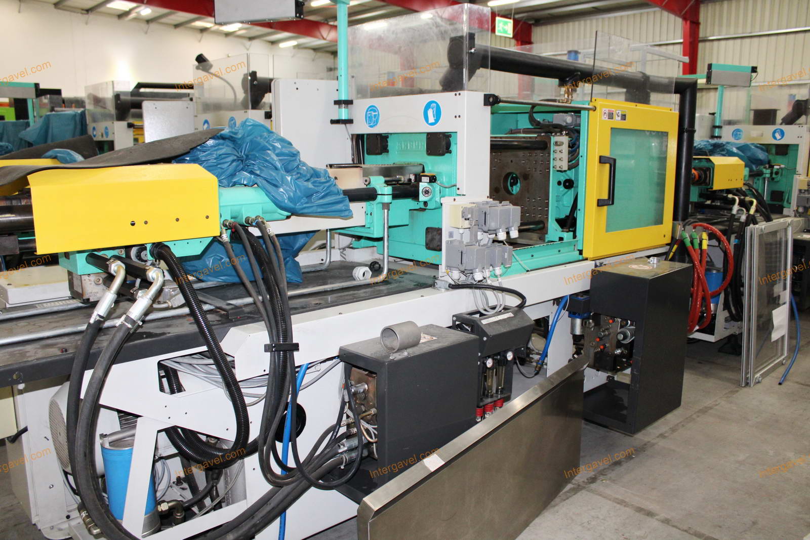 Fröccsöntő gép - Arburg, 320 C 400-170 3