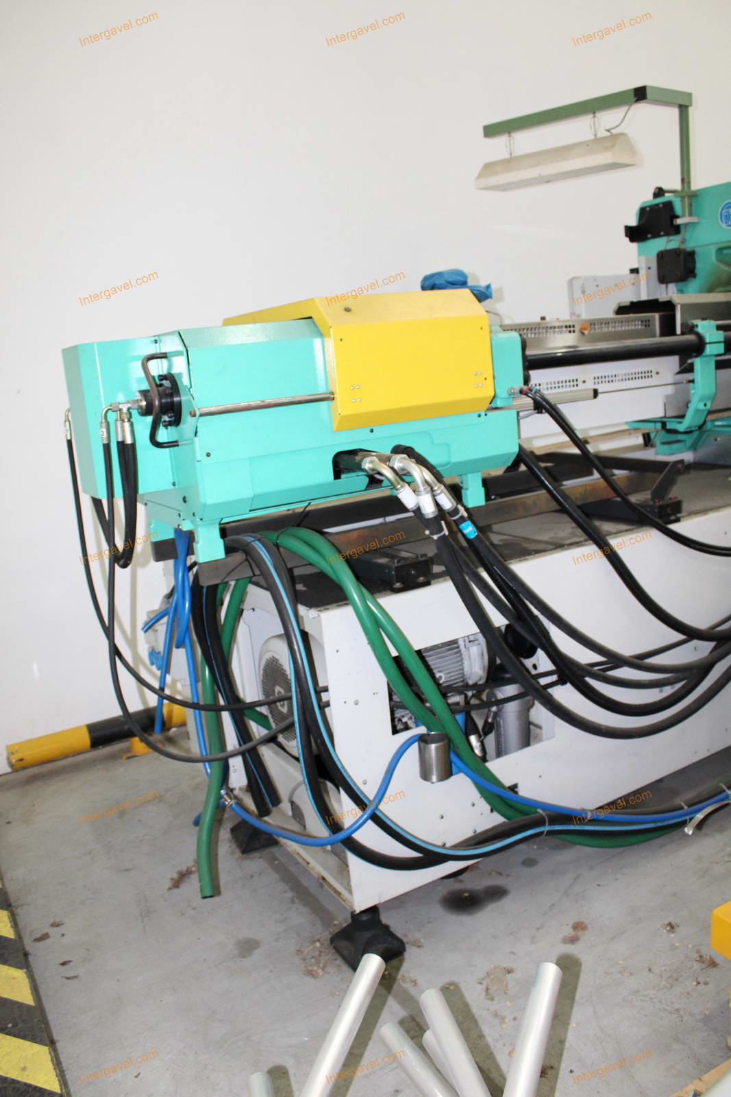 Fröccsöntő gép - Arburg, 520 U 1500-800 10