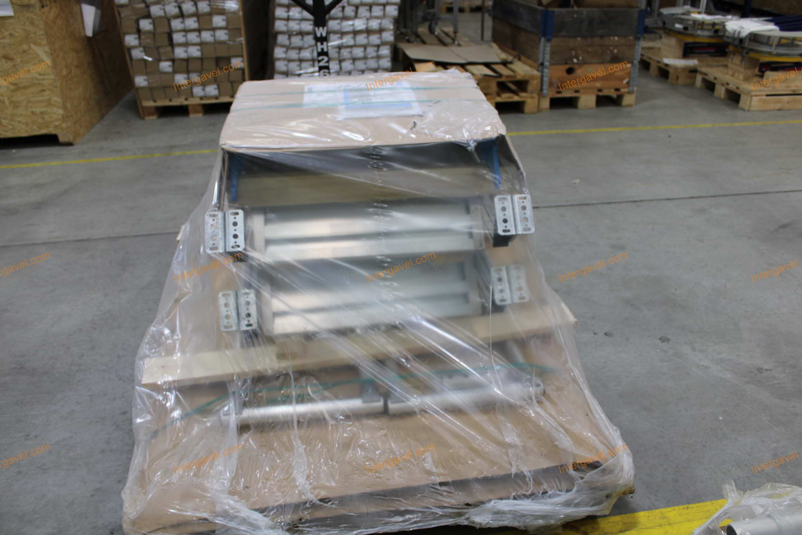 Átjáró lépcső 4