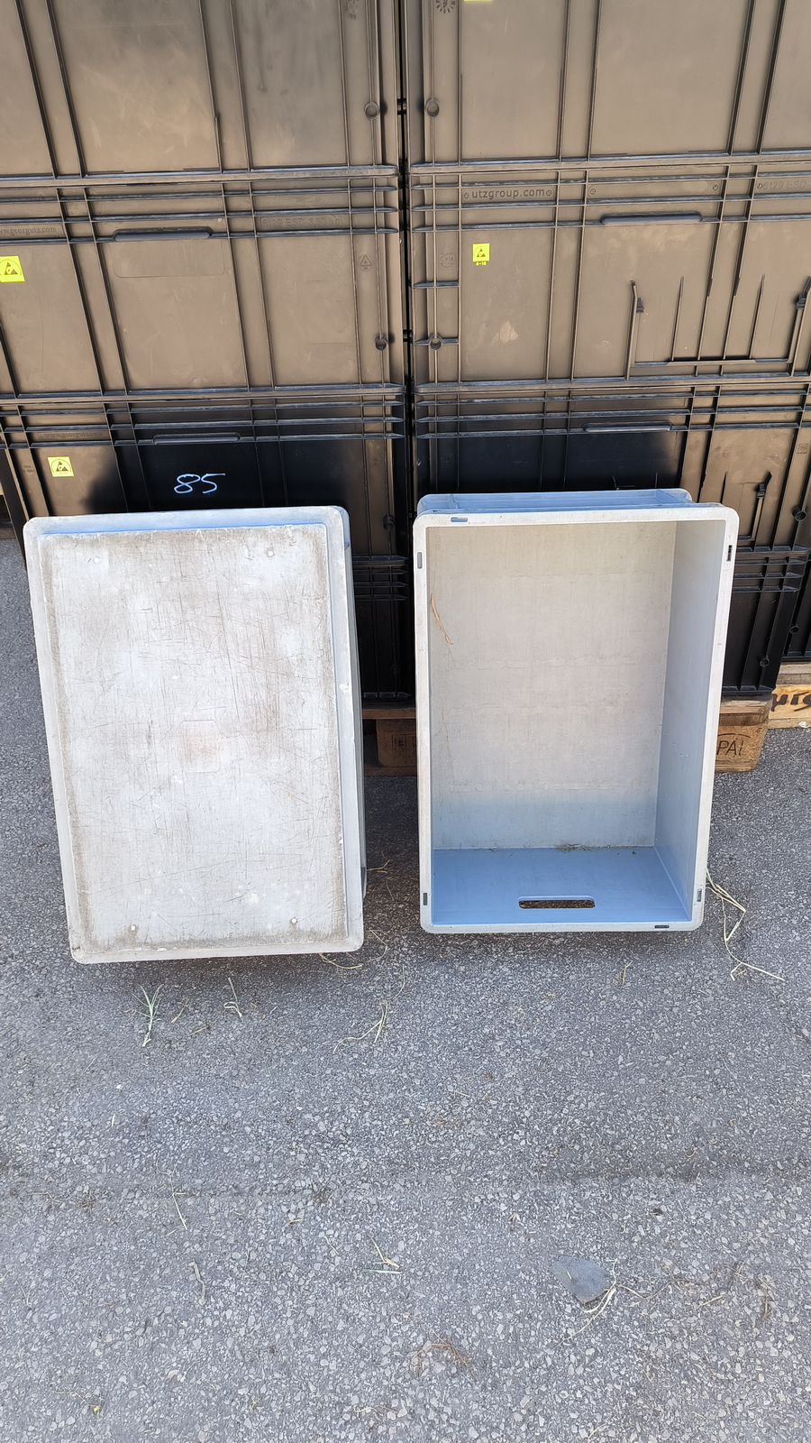 Láda (szürke-fogantyúval) 4