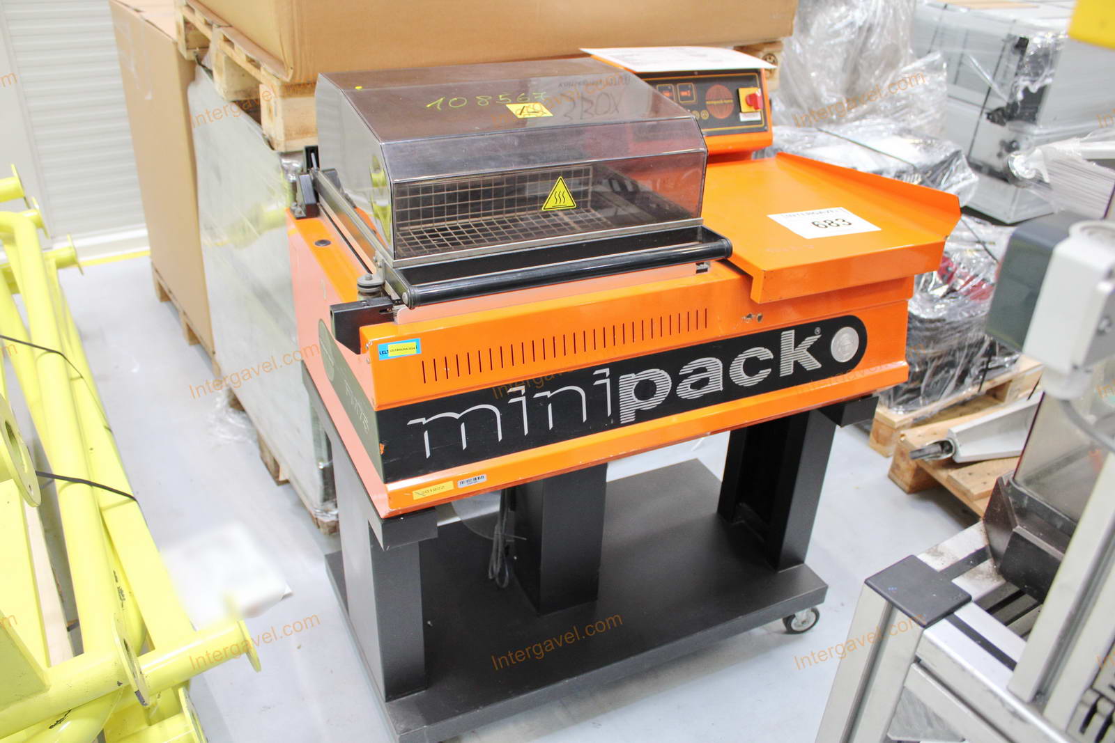 Zsugorfóliázó gép