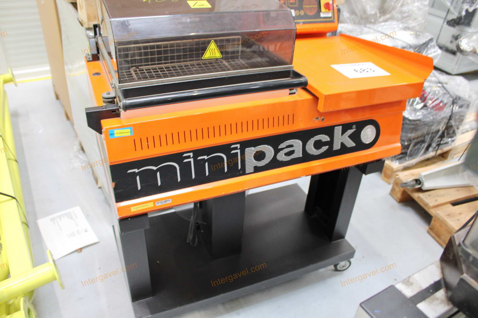 Zsugorfóliázó gép 4