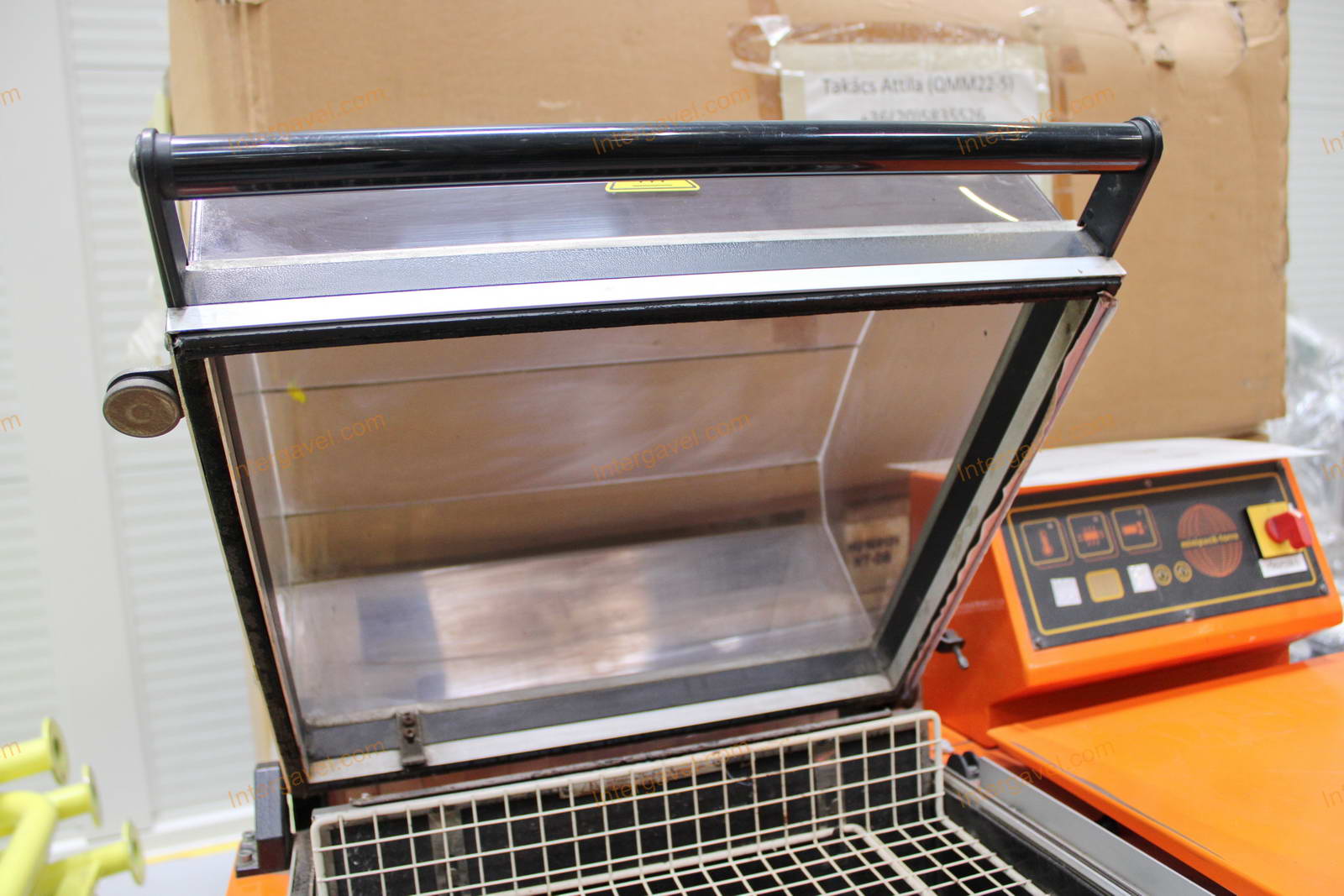 Zsugorfóliázó gép 6