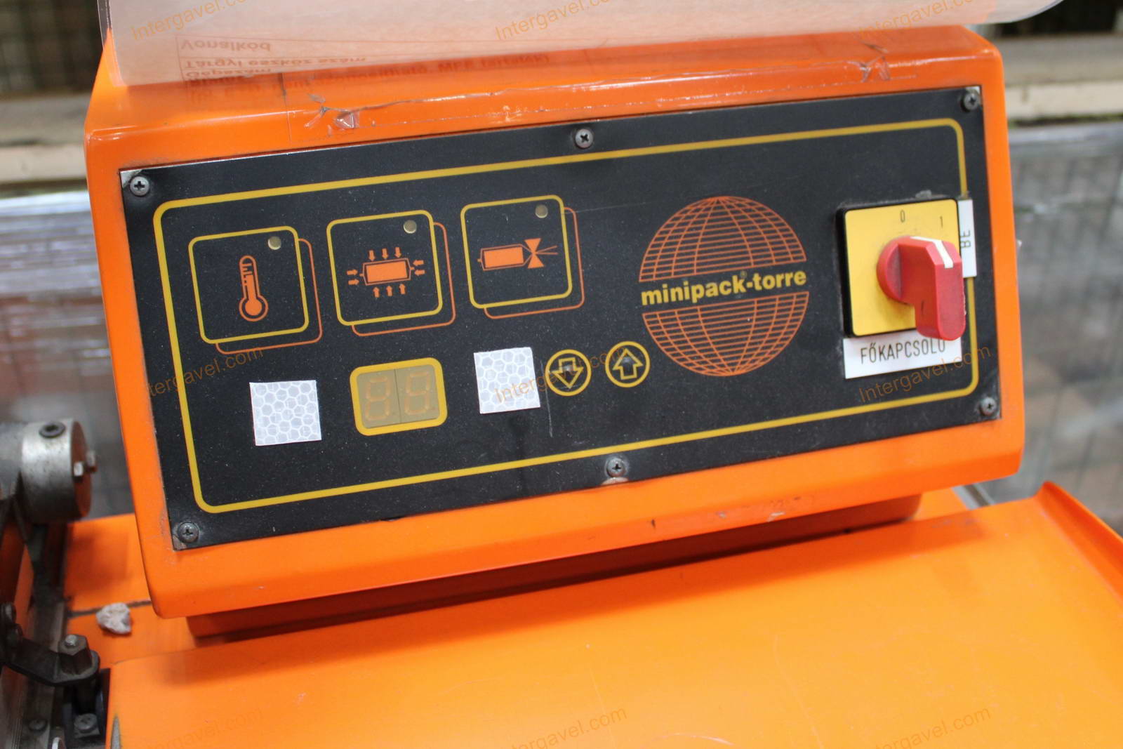 Zsugorfóliázó gép 9