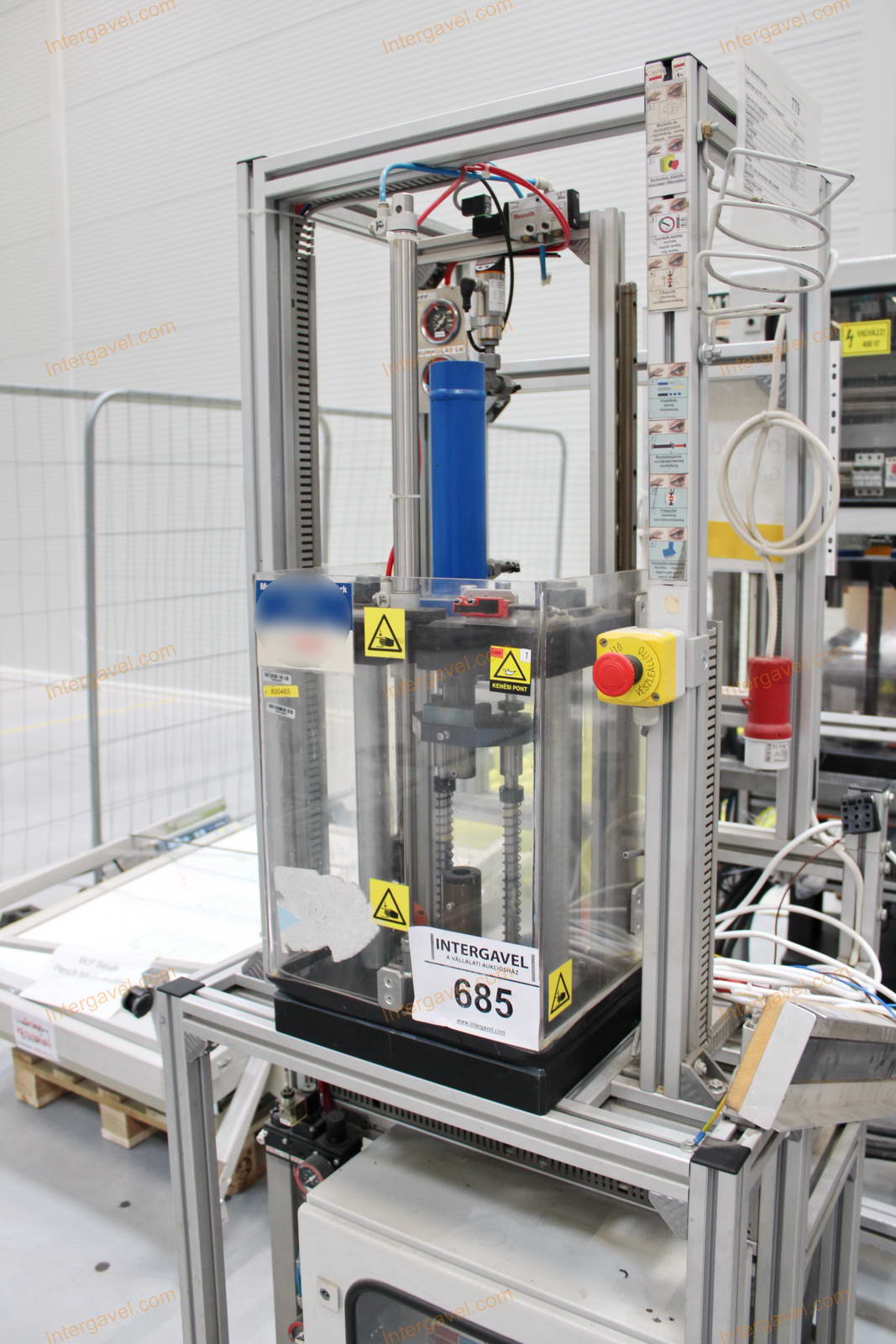 Bontott préselő célgép 3