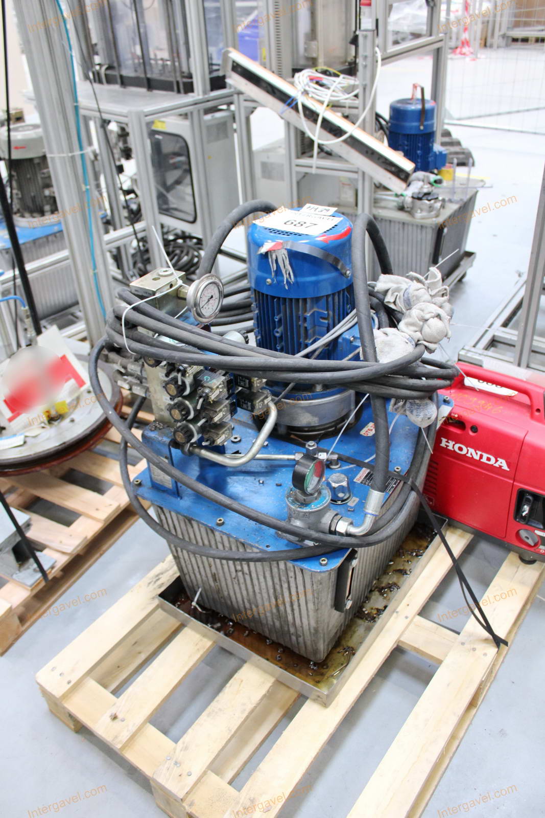 Bontott hidraulikus tápegység és préselő célgépek 2