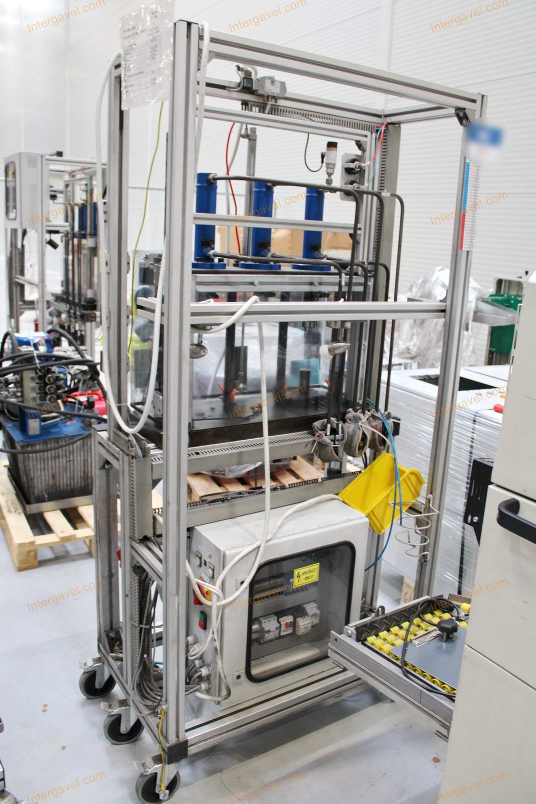 Bontott hidraulikus tápegység és préselő célgépek 7