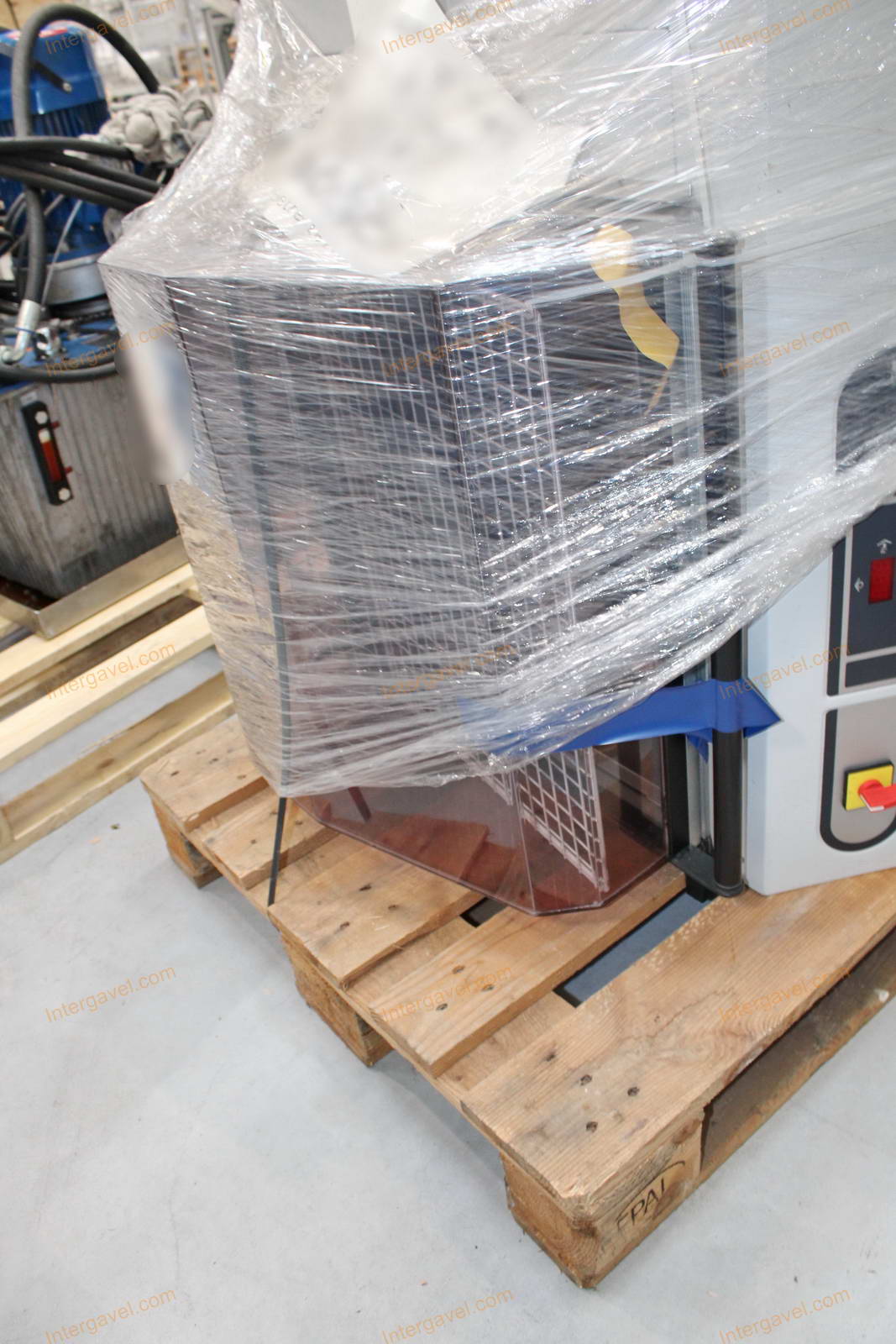 Zsugorfóliázó gép 4