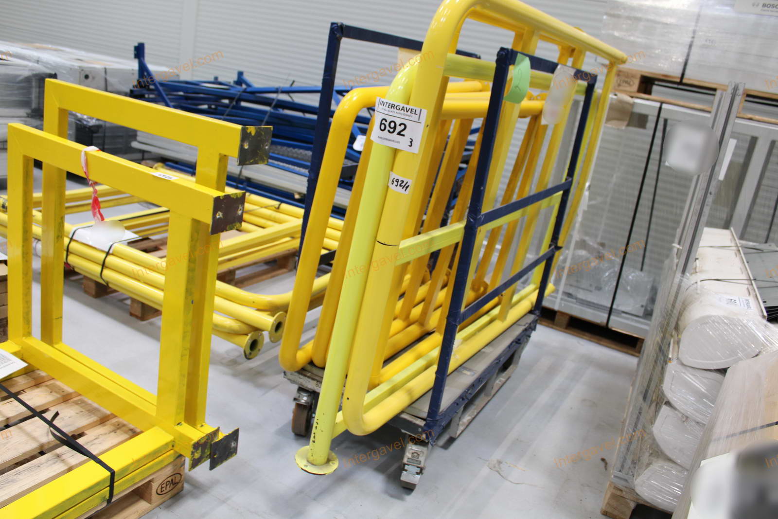 Bontott korlátelemek 10