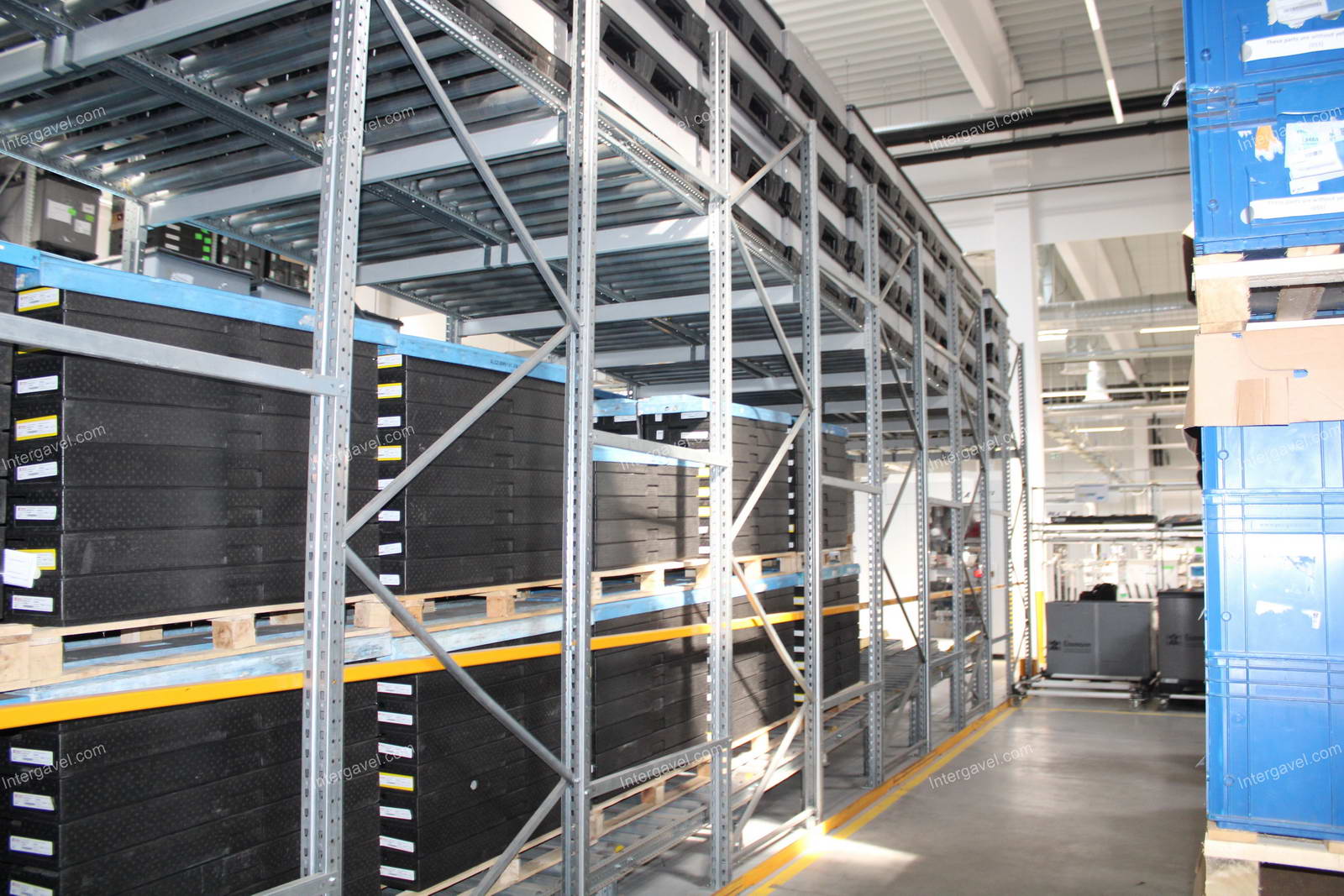 Görgős átfutó állvány 5