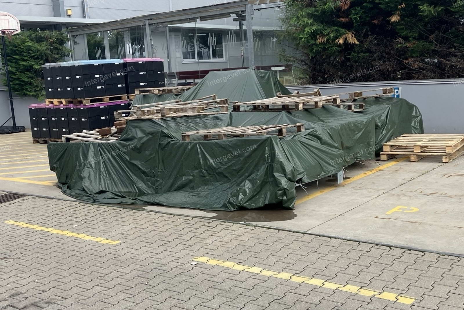 Görgős átfutó állvány 38