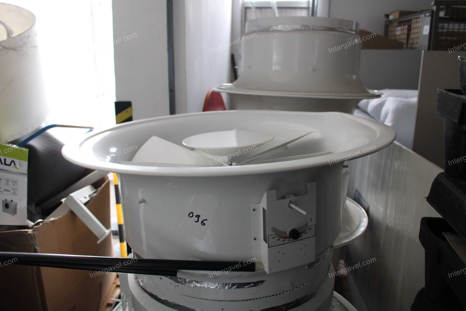 Pillangó szelep és anemosztátok 24