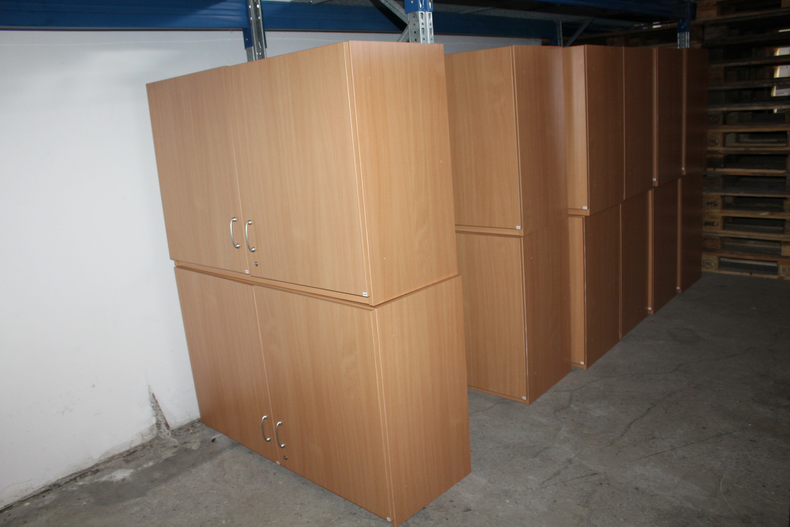 Polcos szekrények 3