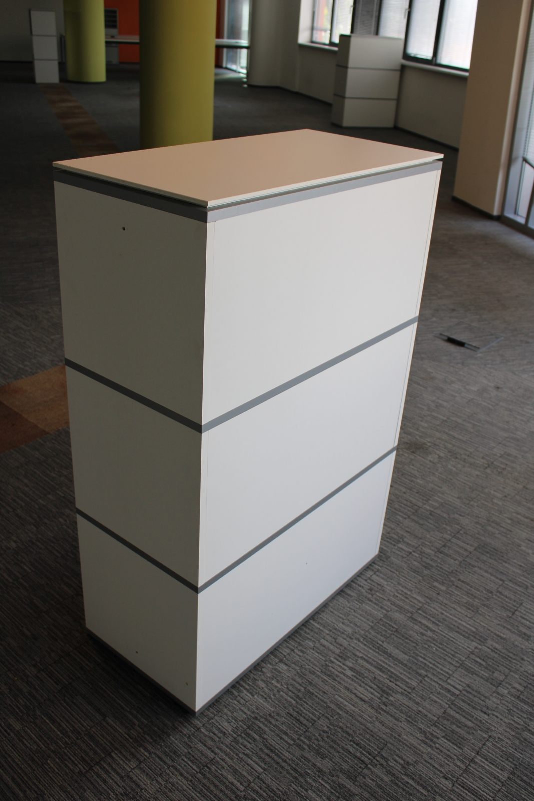 Irattartó szekrény 5