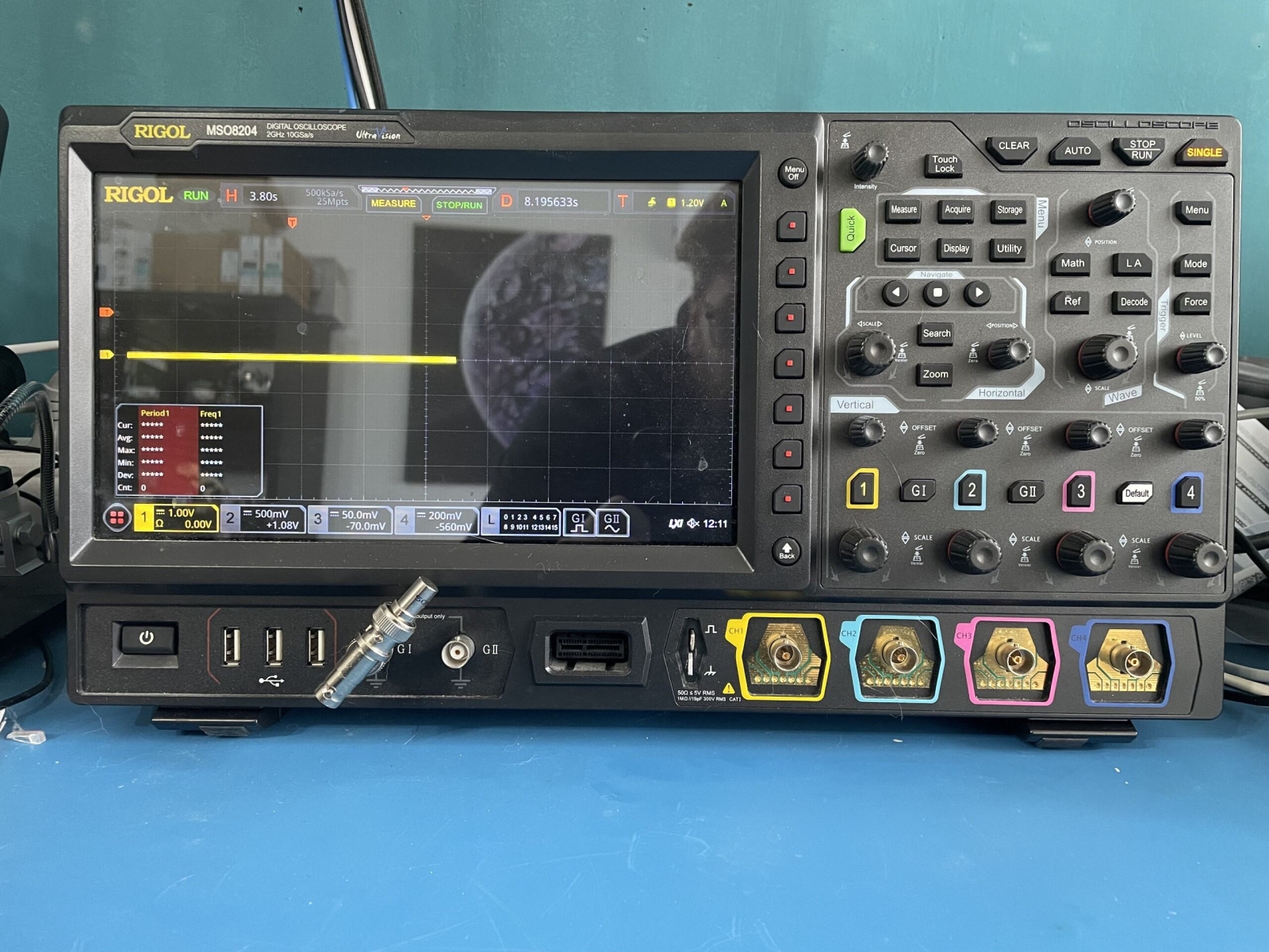 Rigol MSO8204 oszcilloszkóp