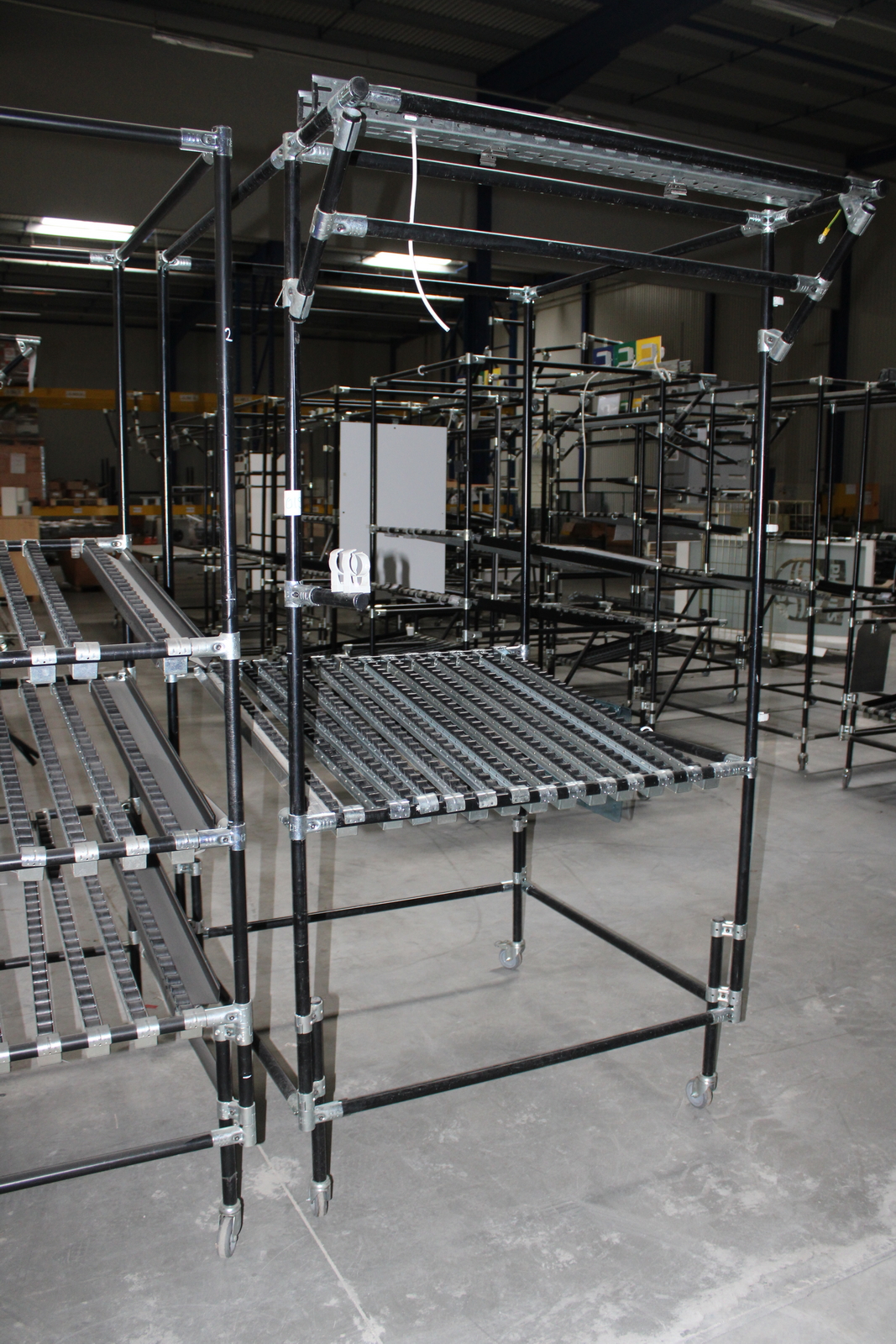 Szerelőállomás/ Tárolókocsi 4